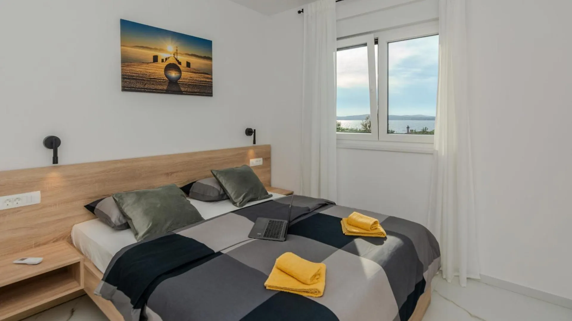 Apartments Fil Cosic Vir