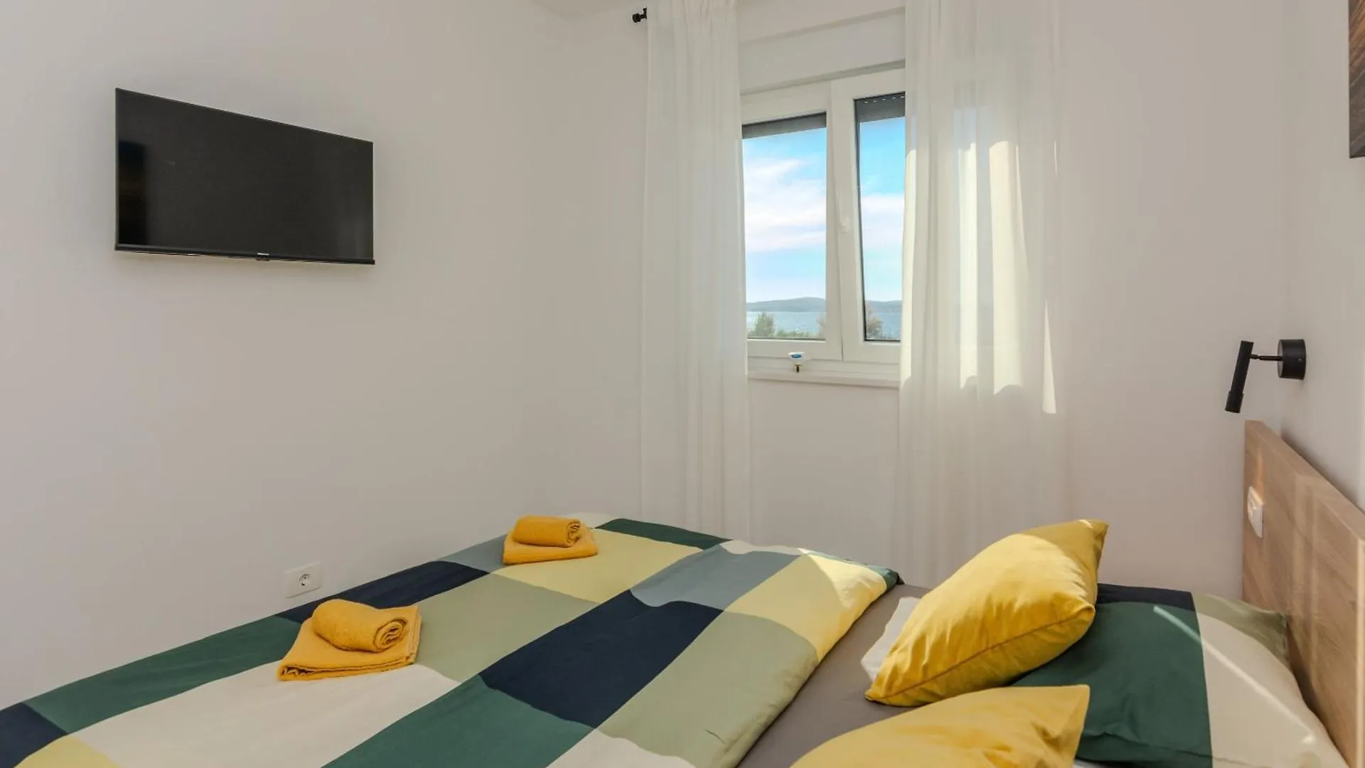 Apartments Fil Cosic Vir Kroatien