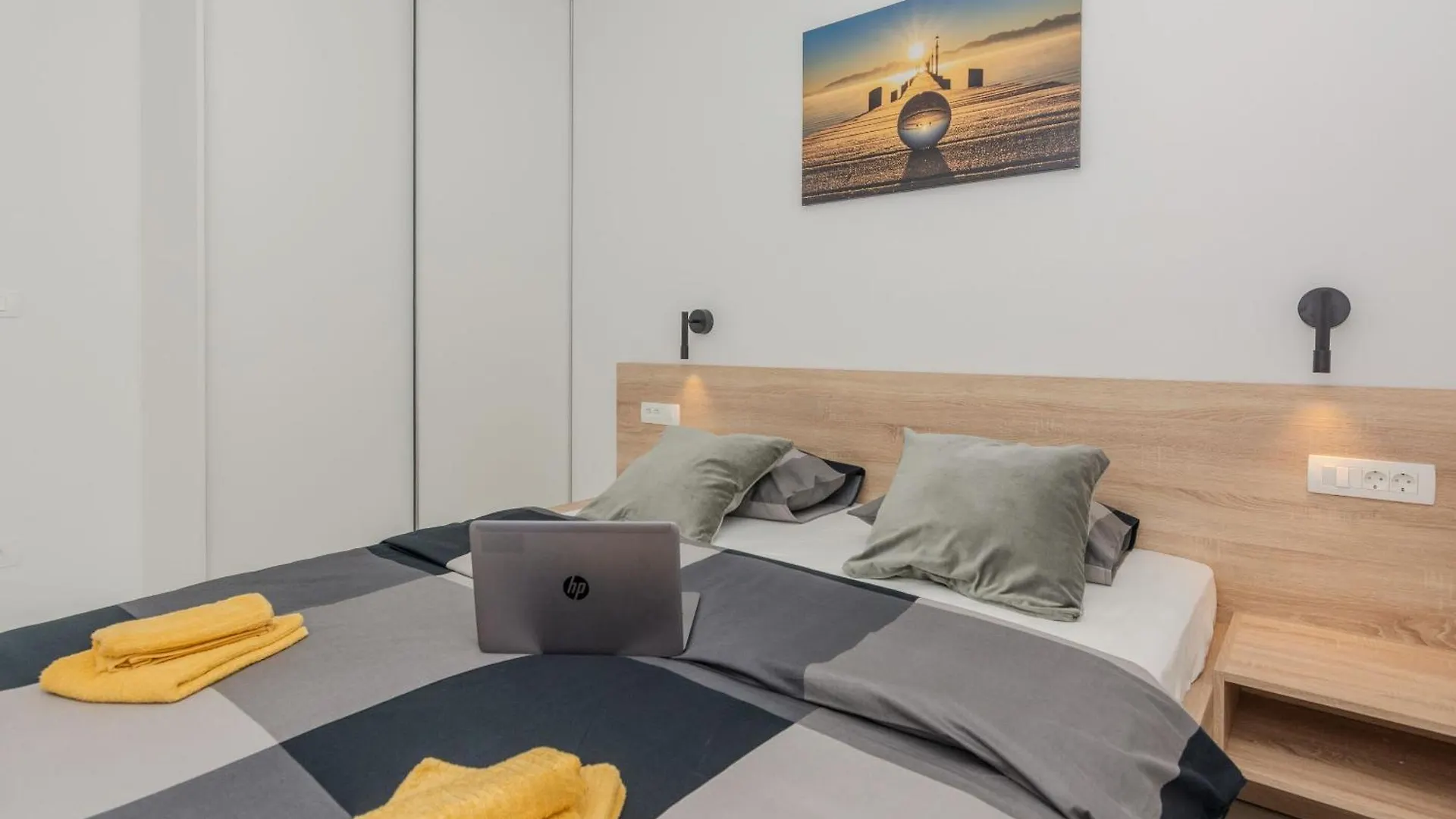 Apartments Fil Cosic Vir